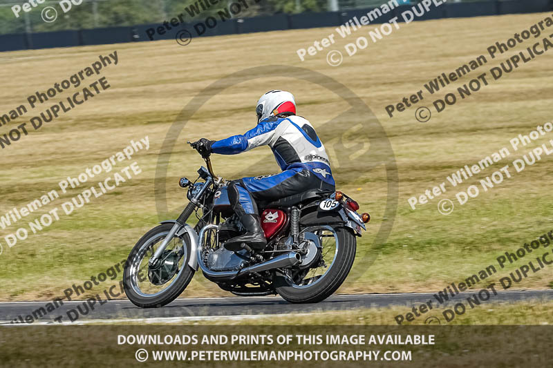 cadwell park;cadwell park photographs;cadwell trackday photographs;enduro digital images;event digital images;eventdigitalimages;peter wileman photography;racing digital images;trackday digital images;trackday photos